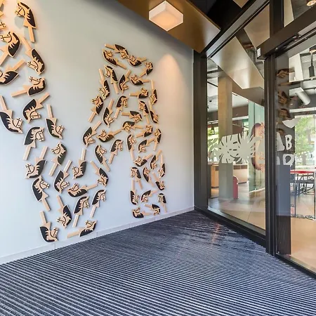 Meininger Greencity Ξενοδοχείο