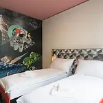 Meininger Greencity Hotell *