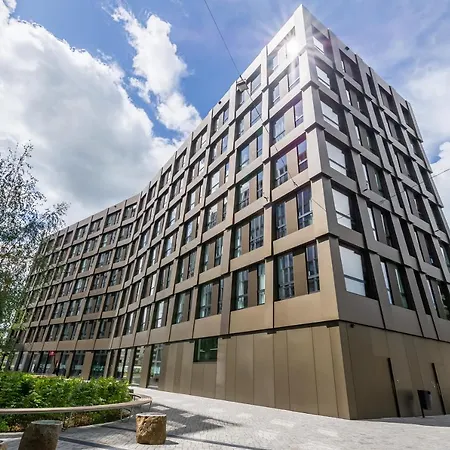 Hotell Meininger Greencity Zürich